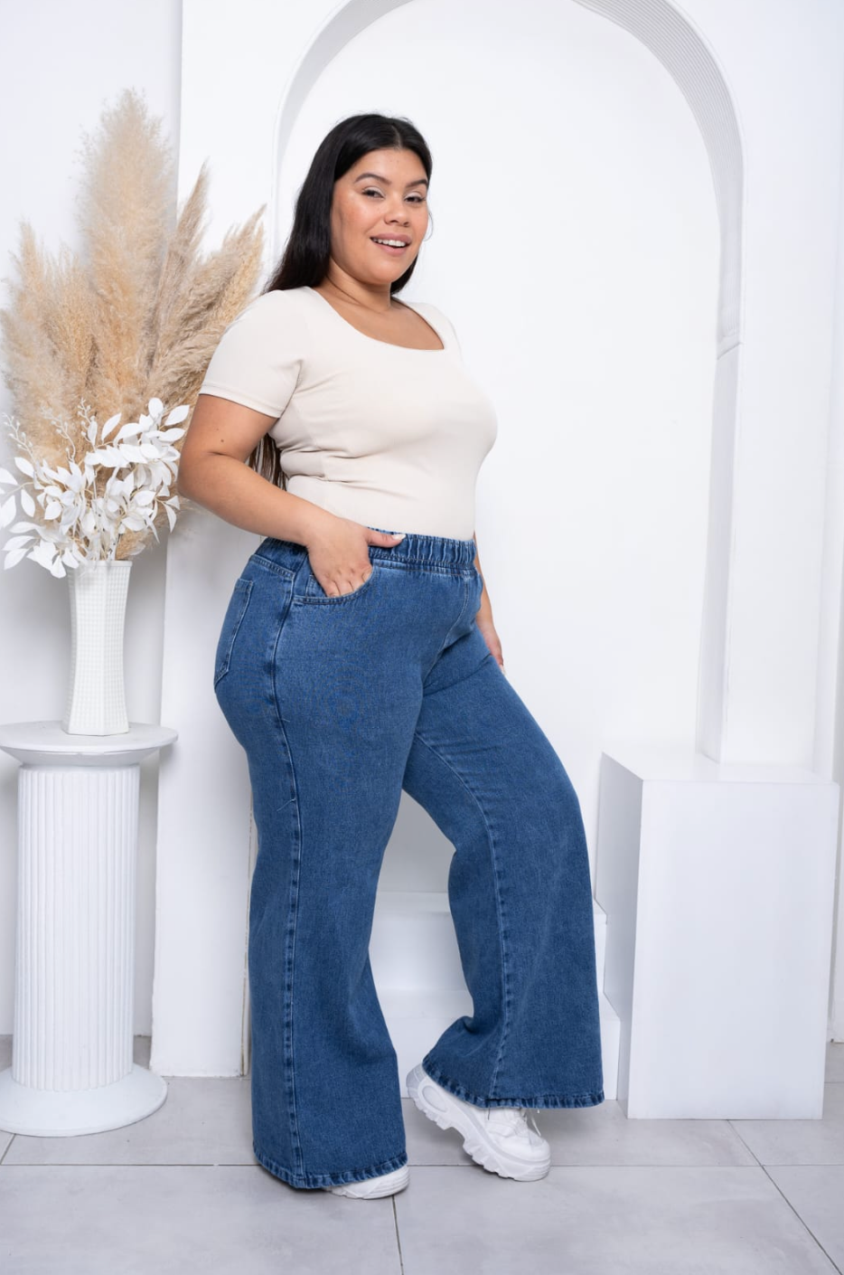 JEAN WIDE LEG RIGIDO CON ELASTICO