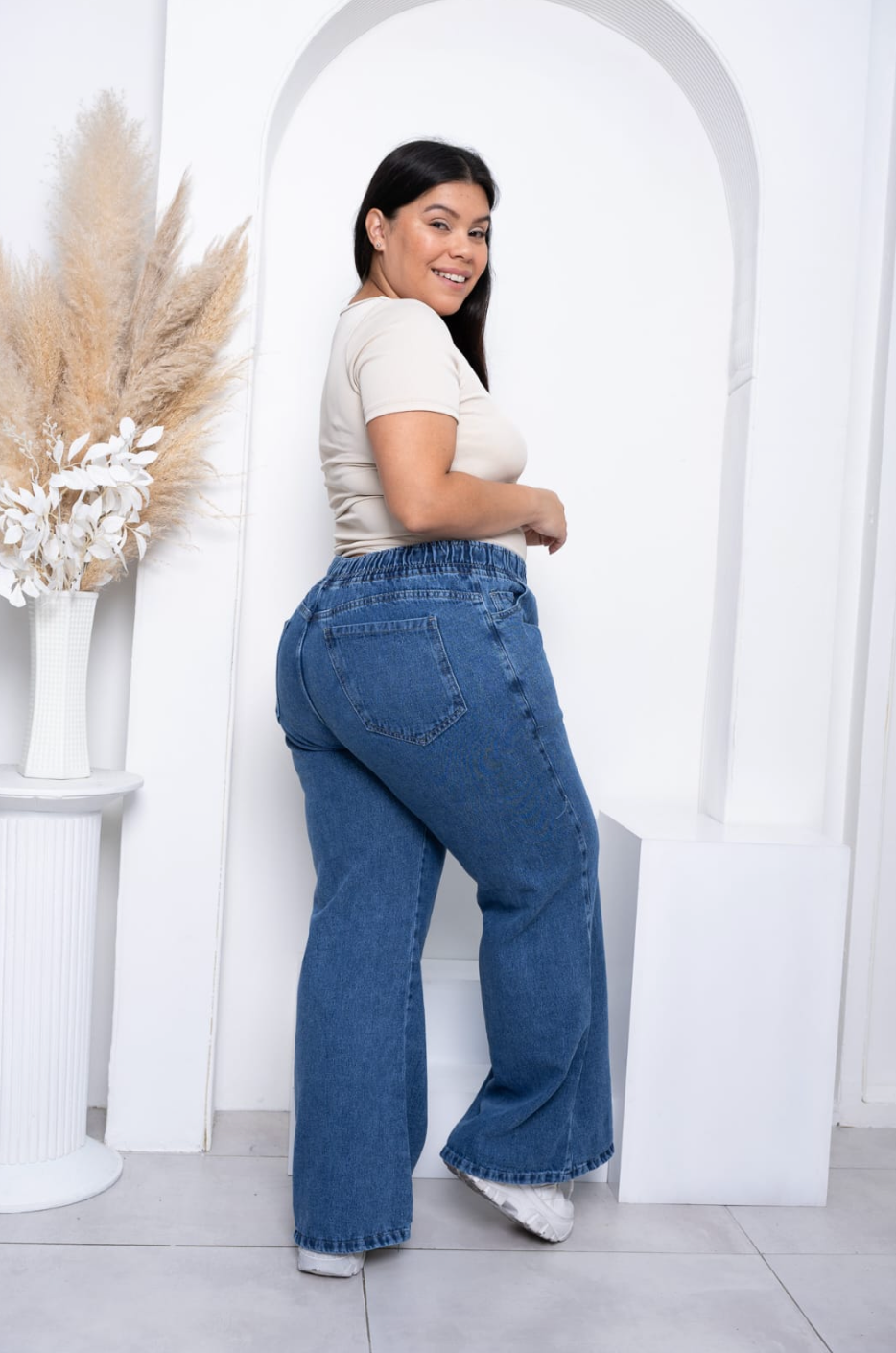 JEAN WIDE LEG RIGIDO CON ELASTICO